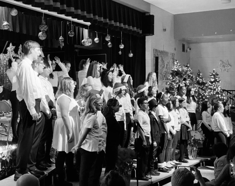 HHMusicParents's tweet photo. #TBT https://t.co/lDI5C868q6