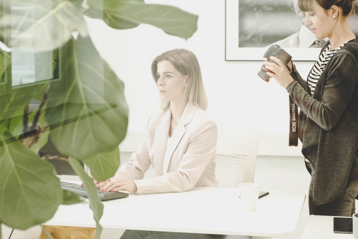 GfA_GMBH's tweet photo. Schritt 1 für die neue #Karrierewebseite erledigt: Neue, authentische Fotos. #employerbranding #HR #personal https://t.co/JqULJOONzB