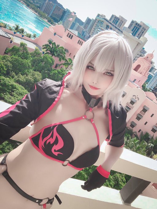 コスプレイヤーuri（うり）のTwitter画像48