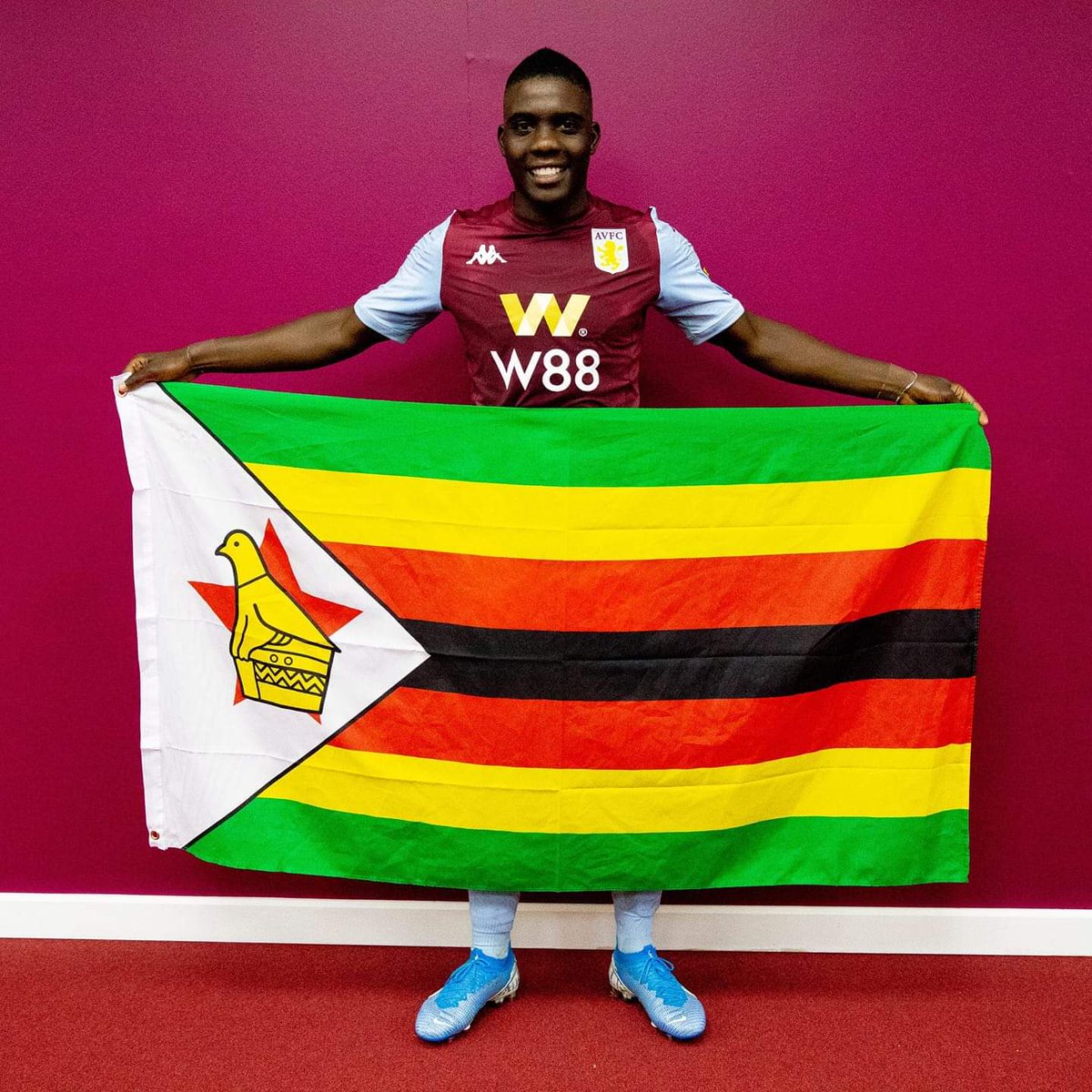 CharityTapfuma1's tweet photo. When Americans see Pulisic on the Chelsea  line up (even bench) they blow up their Twitter supporting their own. We all failed to do that for @Nakamba_11 the whole season😒 https://t.co/doumasDC98