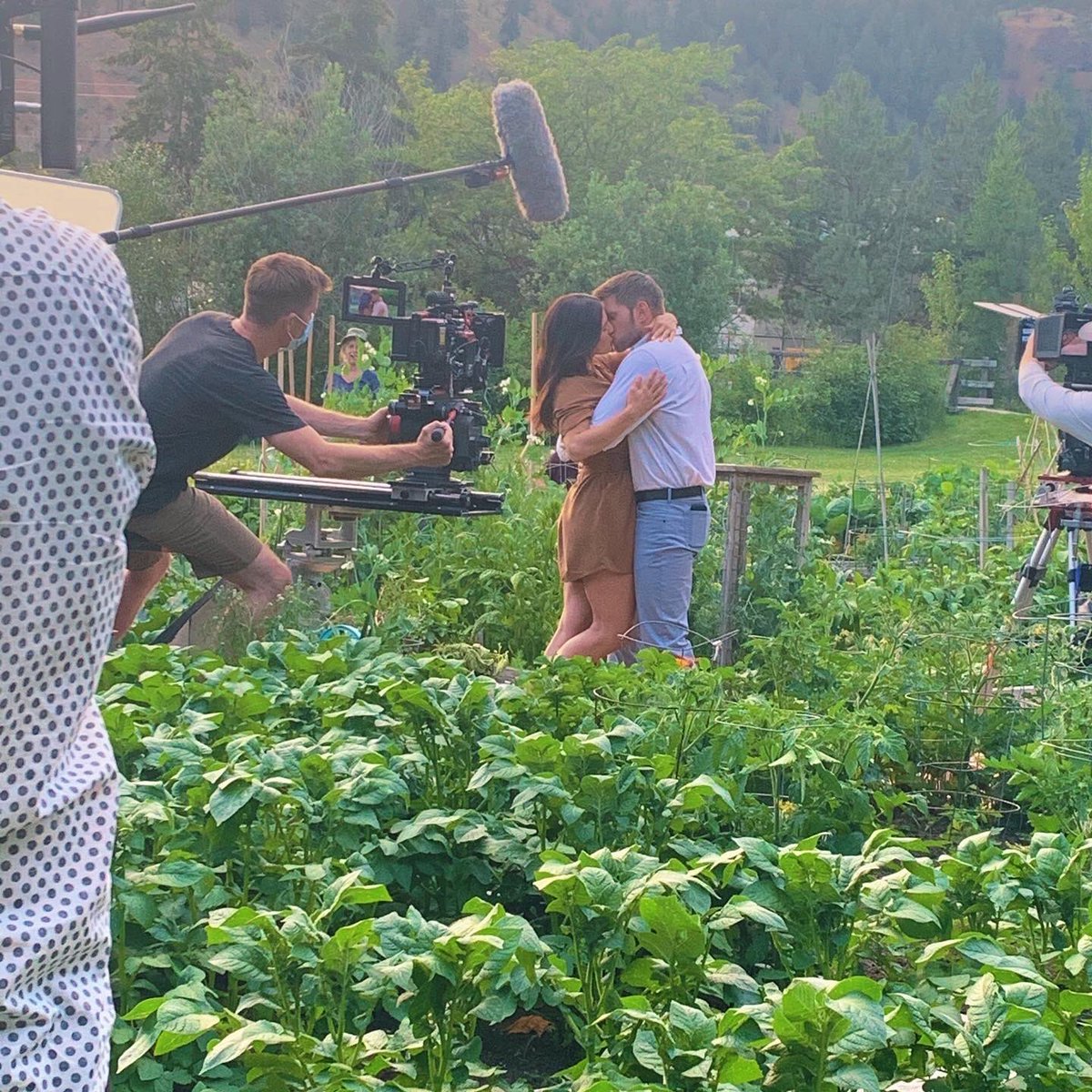 Rosats's tweet image. So happy to share that @greystonh &amp;amp; I just wrapped on one of the first productions to return after COVID-19. Thanks to @reeloneentertainment + our director @davidistrasser for going ahead with this project and being the leaders for creating a safe + positive work space.  🤍❤️