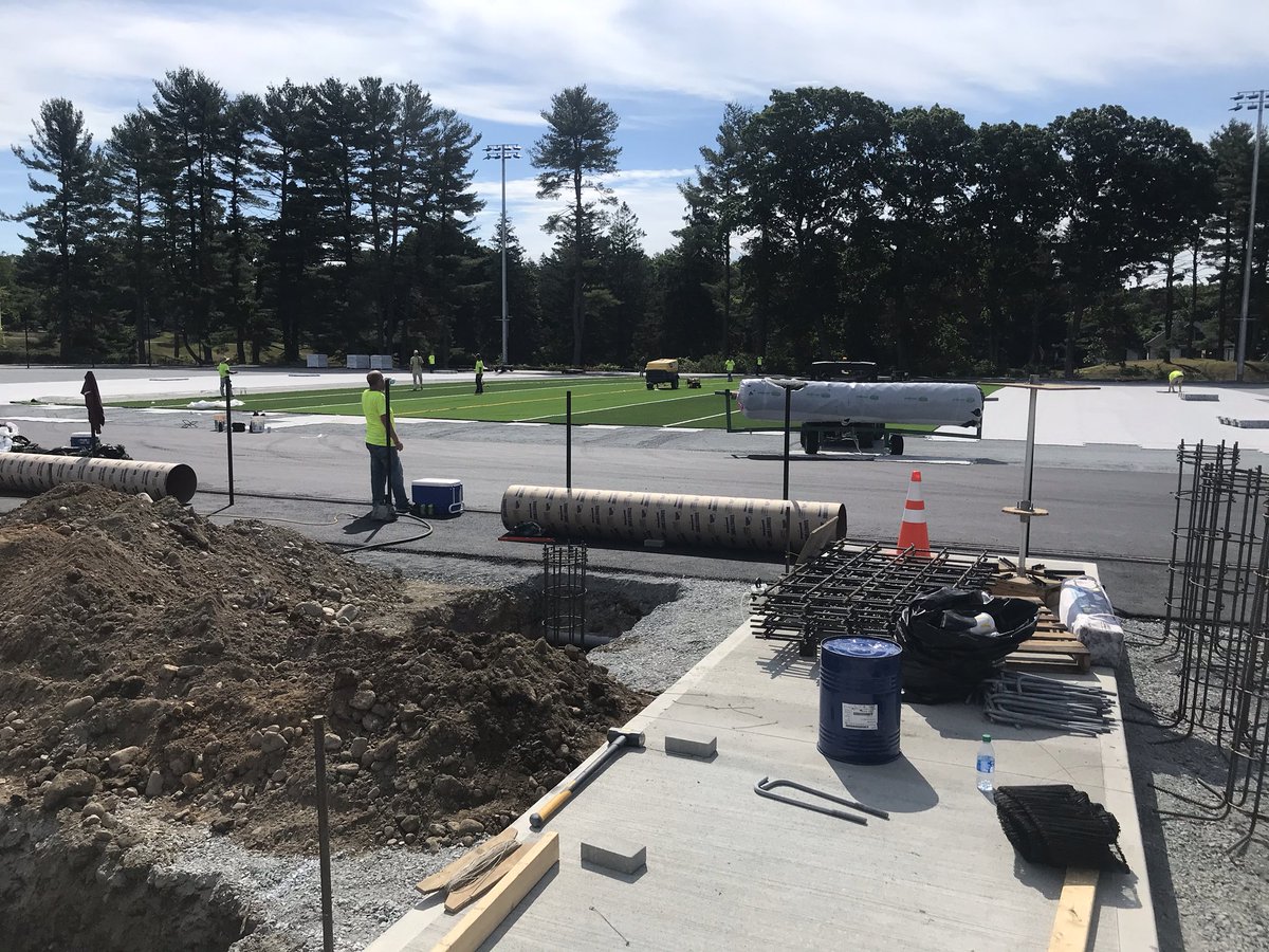 lmlandscaping21's tweet photo. The turf is going down! #Tim4turf https://t.co/HFaqaCIaow