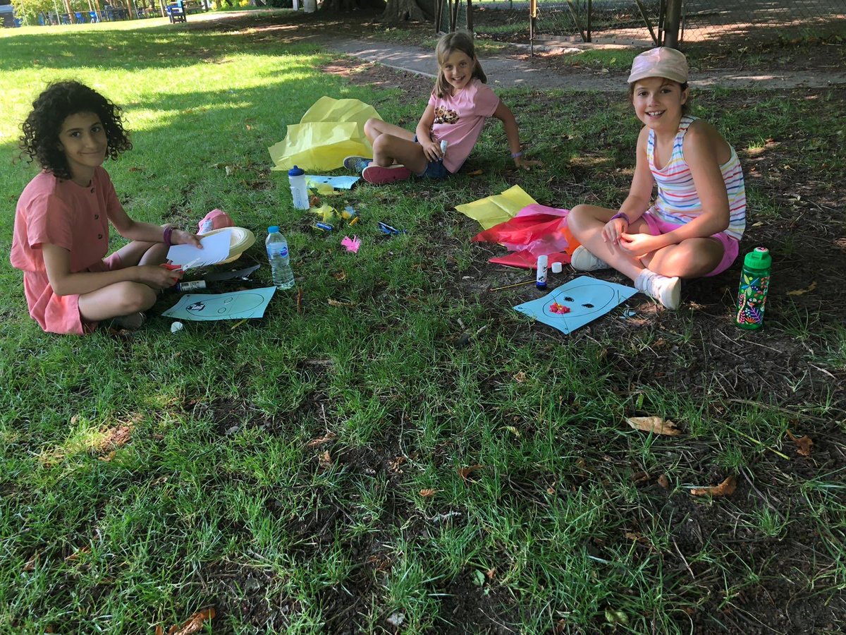 GriffinHouseSch's tweet photo. More Mayan mask making bubbles! #GHSFormV https://t.co/CeCM0gfZFa