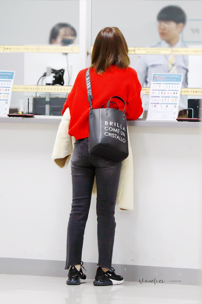 Day 183Loving her was red 