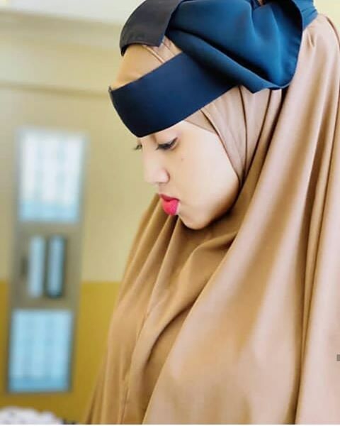 Princesszanzib1's tweet photo. DADA usichezee moyo wa mwanaume
Anao mmoja tuu .. ni bora uchezee MAKORODANI anayo mawili😂😂
# chimbojipya https://t.co/3L5kL44N9c