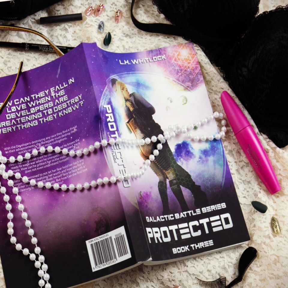 SophieBartow's tweet photo. And for Lyndsay Whitlock Action- Check
Confidant Woman- Check
Sexy Male- Check
Hot Science Fiction Romance- CHECK
The finale of the Galactic Battle series will bring two races together as they fight to defeat the Developers and their tyranny.
https://t.co/jWk73KvwrX https://t.co/BvyLzEySq4