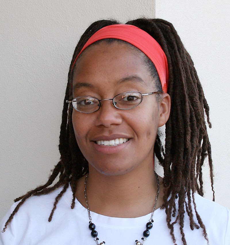 Dr. Dara Norman is one of the few Black women to ever reach senior ranks in astronomy. An astronomer at NOAO, she helped me with my postdoc applications, the year I won a NASA fellowship. Dara and I often disagree on tactics! But I know she has worked hard for us.  #BlackinAstro