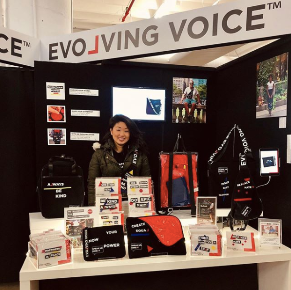 felix4change's tweet photo. Our friends at Evolving Voice create products that empower! Check out their bags and statement patch sets to help you raise your voice today! #EvolvingVoice #KeepEvolving #AlwaysEvolving #Evolve #Voice #EvolvingDaily #EvolveTogether #EvolveNation #EvolvingConscious https://t.co/eUT6r1WMTk