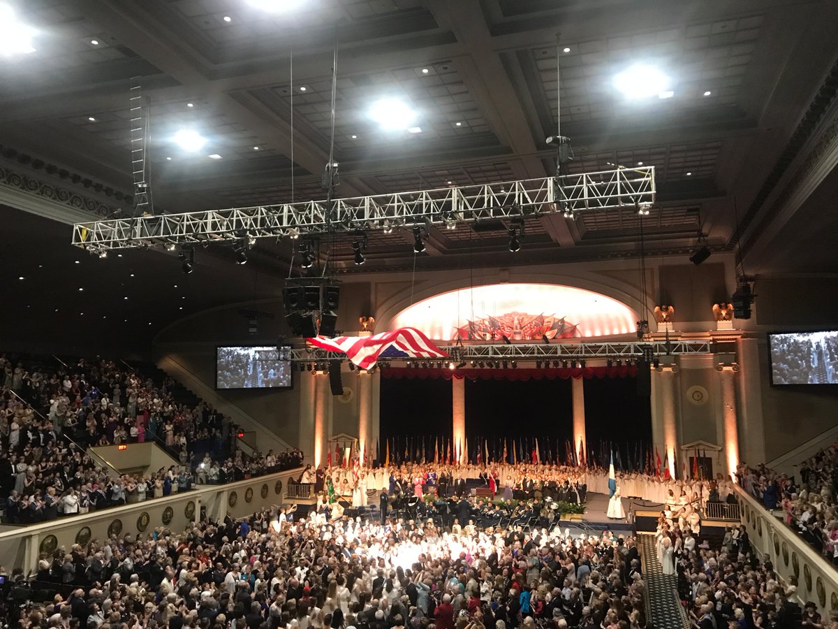 CP_NSDAR's tweet photo. #tbt Contintental Congress, 2017 - The "Flag Drop" when the Flag of the United States of America drops from the ceiling of Constitution Hall, is a memorable event at the evening sessions of our annual meeting held in June. #TodaysDAR #CC2017 https://t.co/JaYrBCMY0K