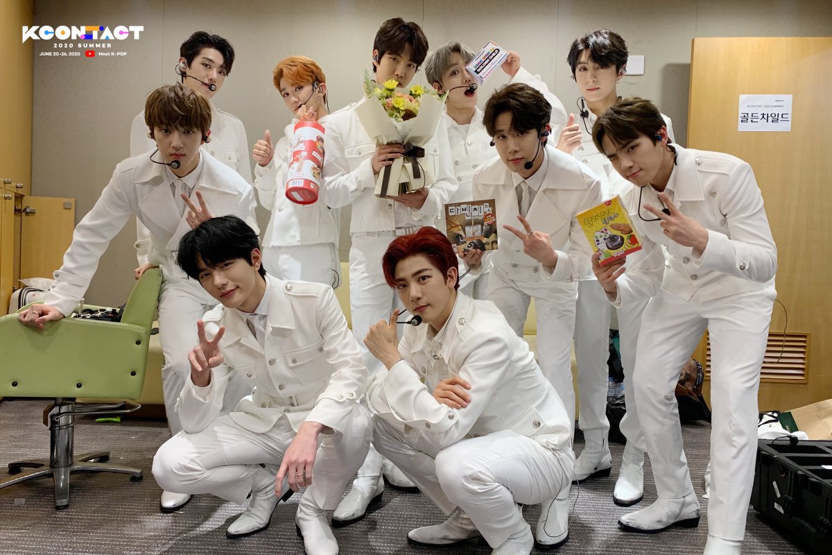 KCON_official's tweet photo. [KCON:TACT 2020 SUMMER]

As much as #GoldenChild entertains us, we wanted to let them have some fun too at #KCONTACT ! Shout out to the #KCONers who came up with this #KCONWISH !

▶WATCH #KCONTACT NOW: https://t.co/r2LY9mGrzA 
#KCON #KCON2020 #LetsKCON247 https://t.co/KBgTWLS802