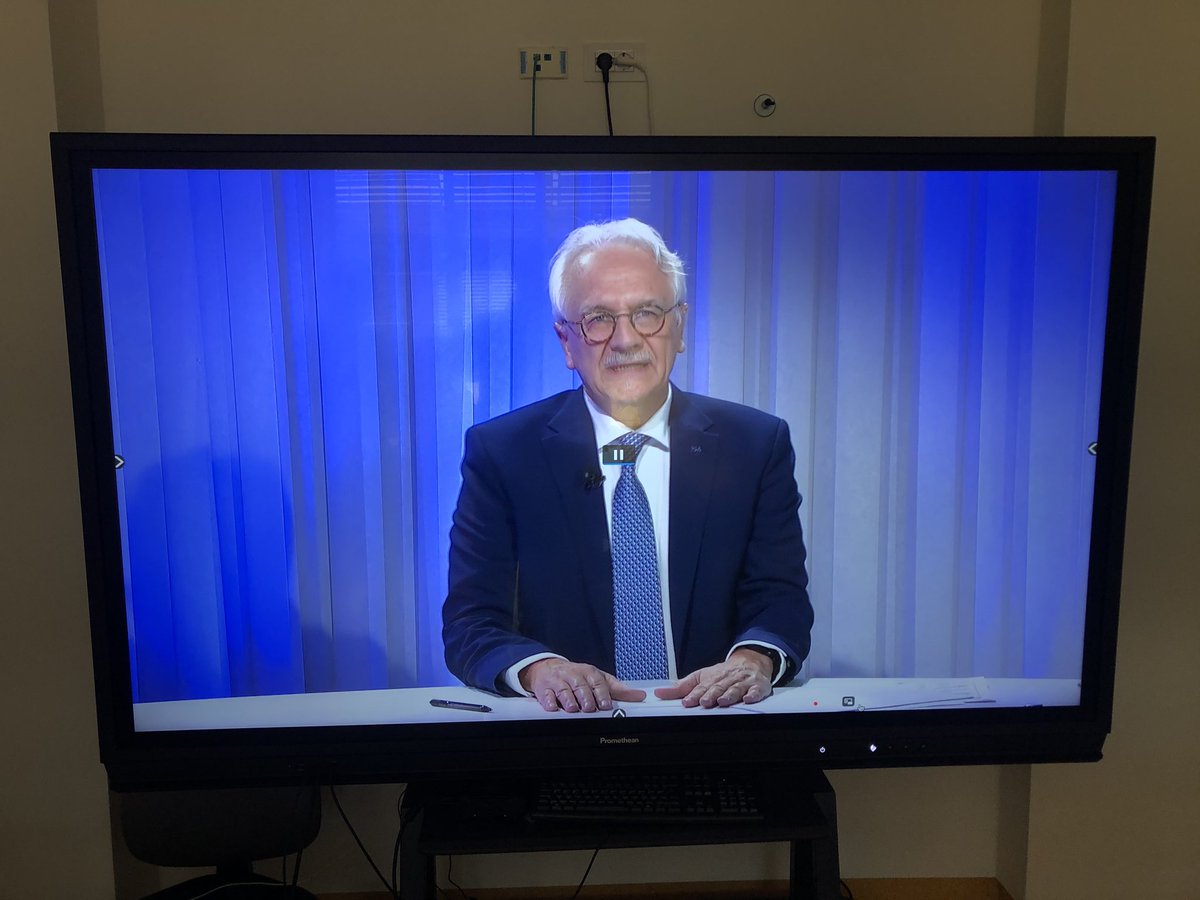 PighiMichele's tweet photo. Here at #CardioVR a big screen for a big event #PCReCourse! Congrats all for this incredible effort and setup!@PCRonline @EuroInterventio @WijnsWilliam and all PCR family. https://t.co/3O7ymGP4JW