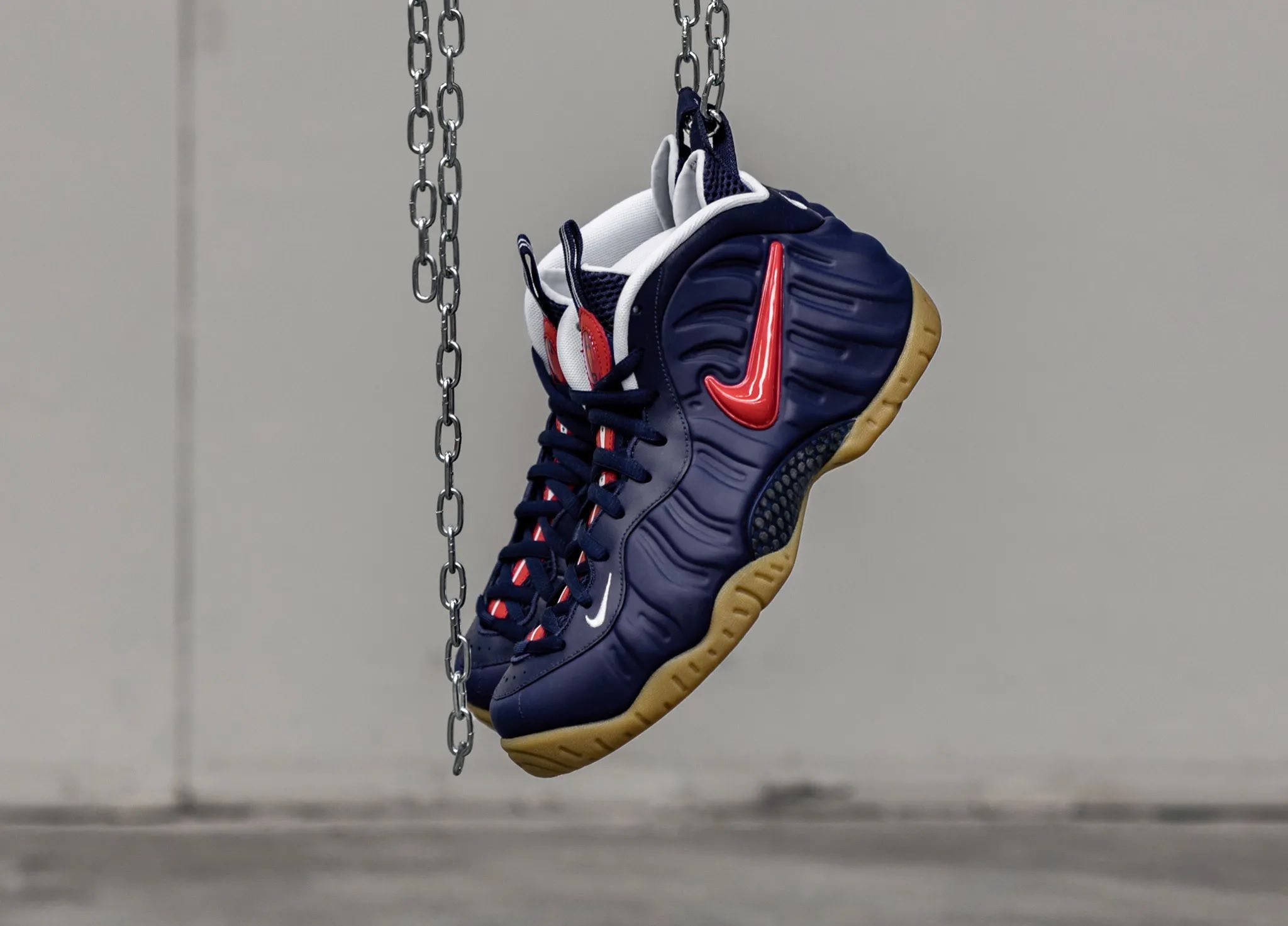 Foamposite pro on feet cheap