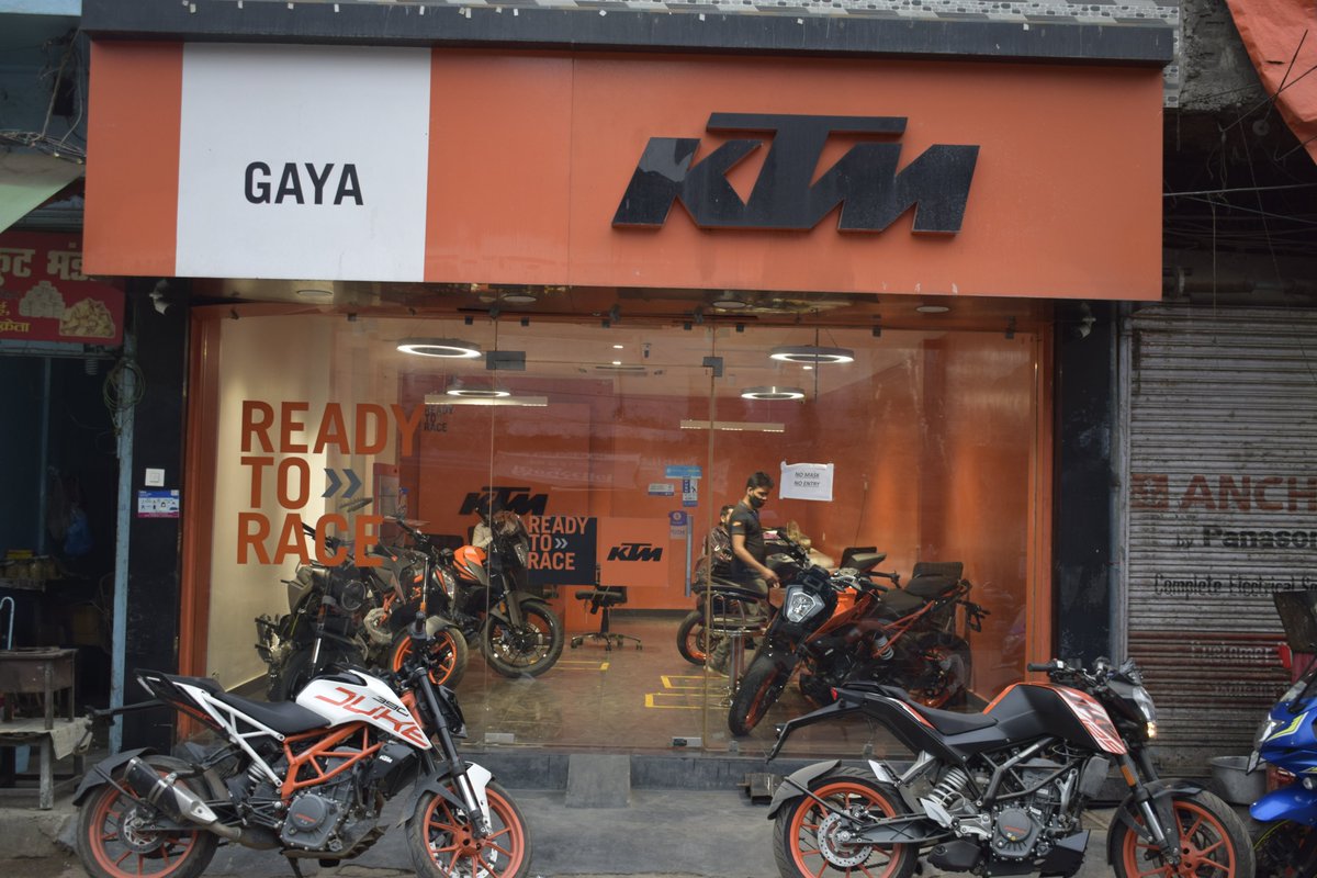 ktm showroom gachibowli