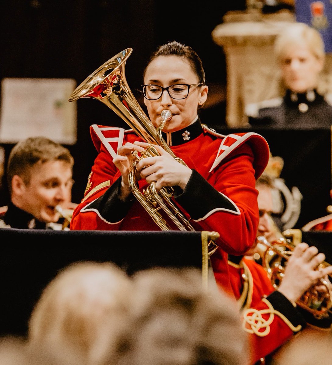 WelshGuardsBand's tweet photo. JOB OPPORTUNITY! The @BritishArmy currently has tenor horn vacancies! If you know someone that may be interested- please RT! Click the link below to find out more! 🎺🇬🇧  https://t.co/ZO0S86l3Qv @4barsrest @BBWMagazine @BrassBandsEng https://t.co/w9VcAtx24o