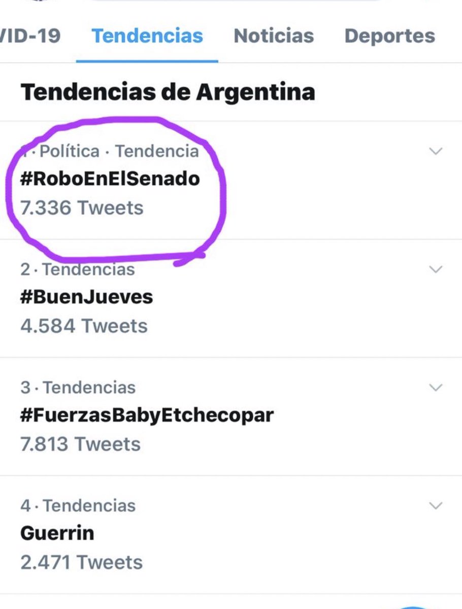 WolffWaldo's tweet photo. Ayer hubo un #RoboEnElSenado https://t.co/a3NGnifVvs