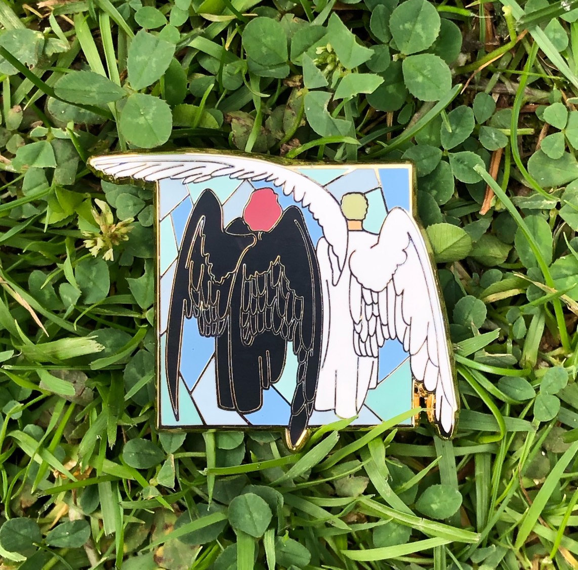 HauntYourHouse's tweet photo. ★★★★★ "very well designed pin, love it." Tracy https://t.co/kjQCWEo2Jt #etsy #literarypins #geekypins #agnesnutter #anathemadevice #michaelsheen #davidtennant #pratchett #neilgaiman #demon https://t.co/yiyOVTIyfx