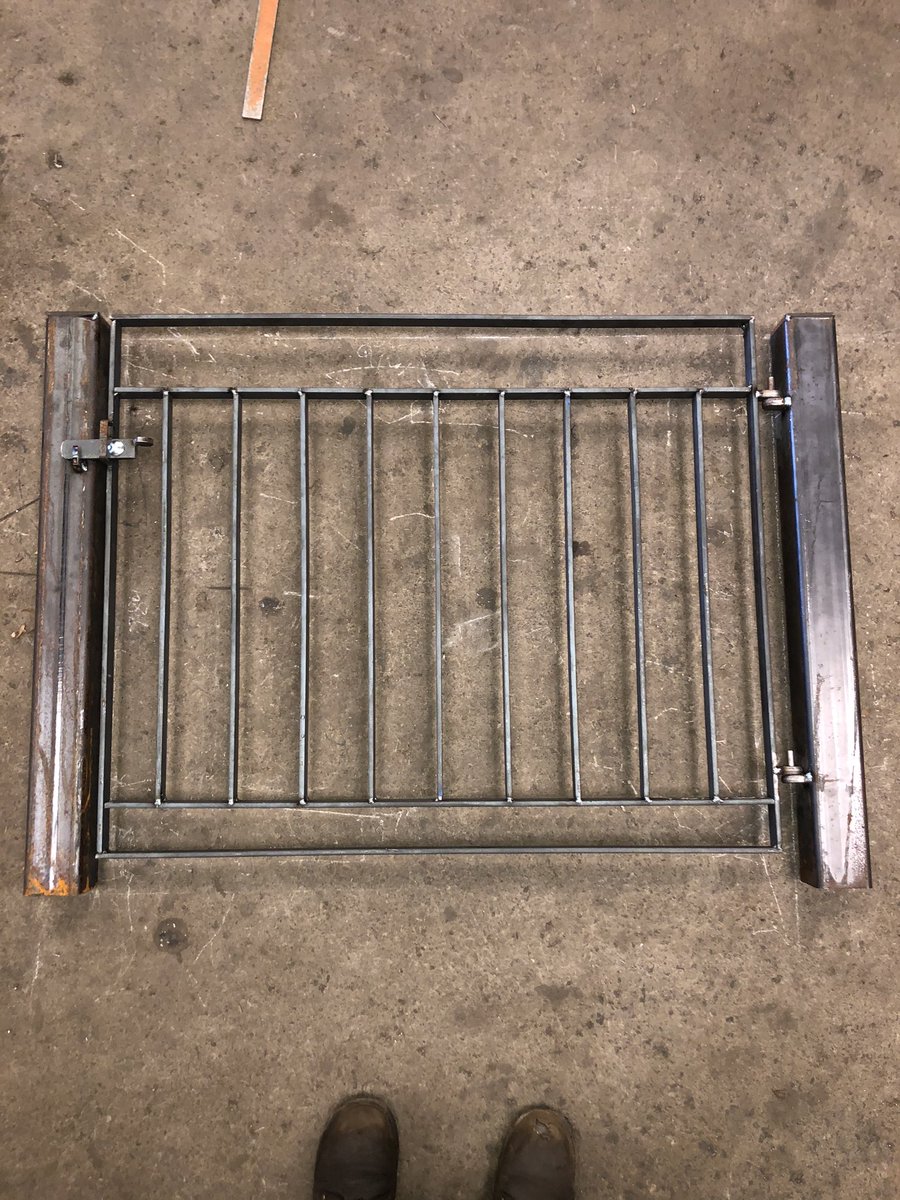 dazzasmith8's tweet photo. Here is a small gate I’ve fabricated ready for welding then to be fitted if you or anyone you know is looking for any steel work then give me a shout and I’d be happy to sit down and go over what is needed and the best way to go around it
•Gates •Handrails •steel structures https://t.co/UqgW8BxT87