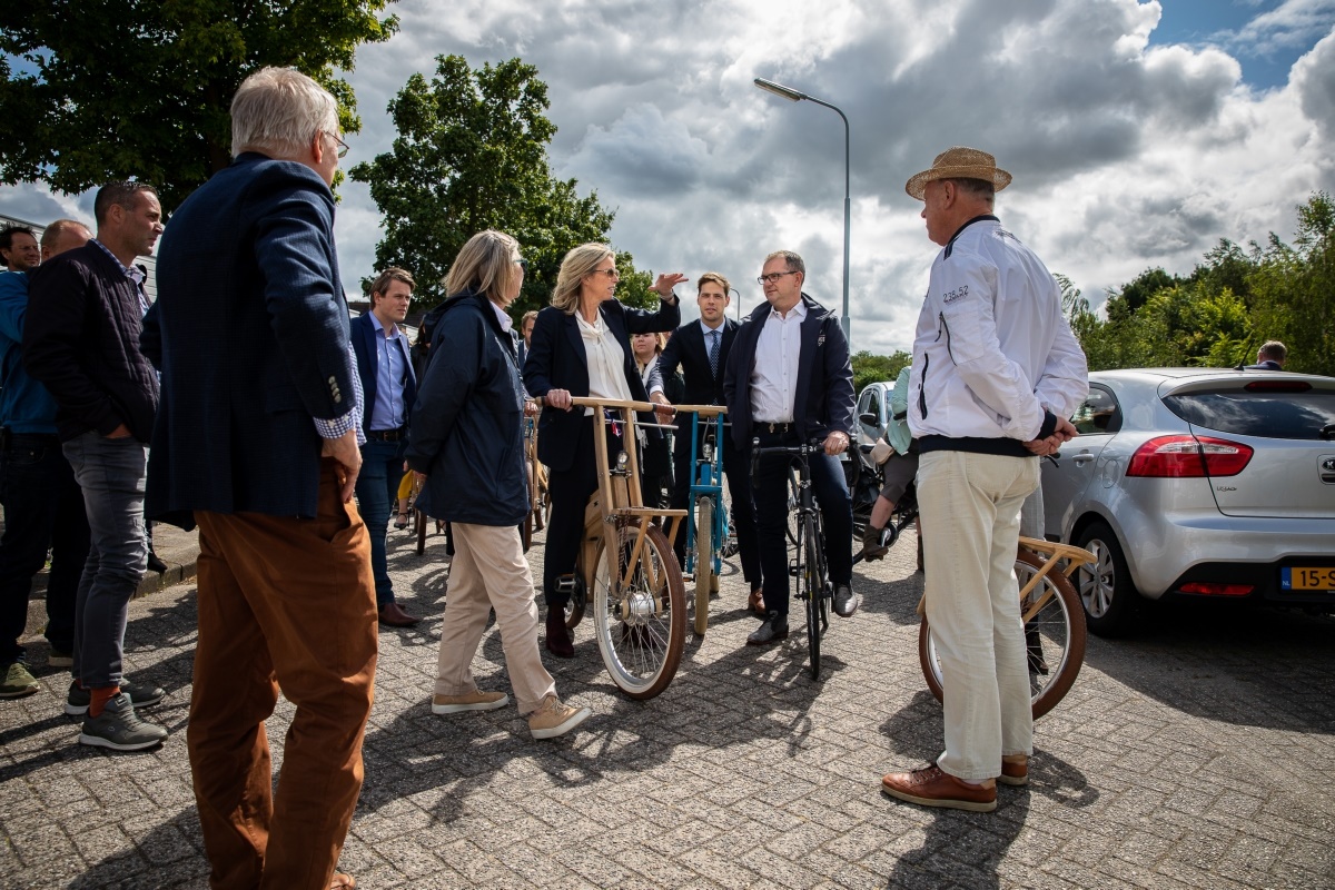 De gemeente #Haarlemmermeer bereidt een #zienswijze voor om de tweede #Kaagbaan bij #Rijsenhout tegen te houden. Je leest de stand van zaken op #InforMeer. bit.ly/kaagbaanrijsen…