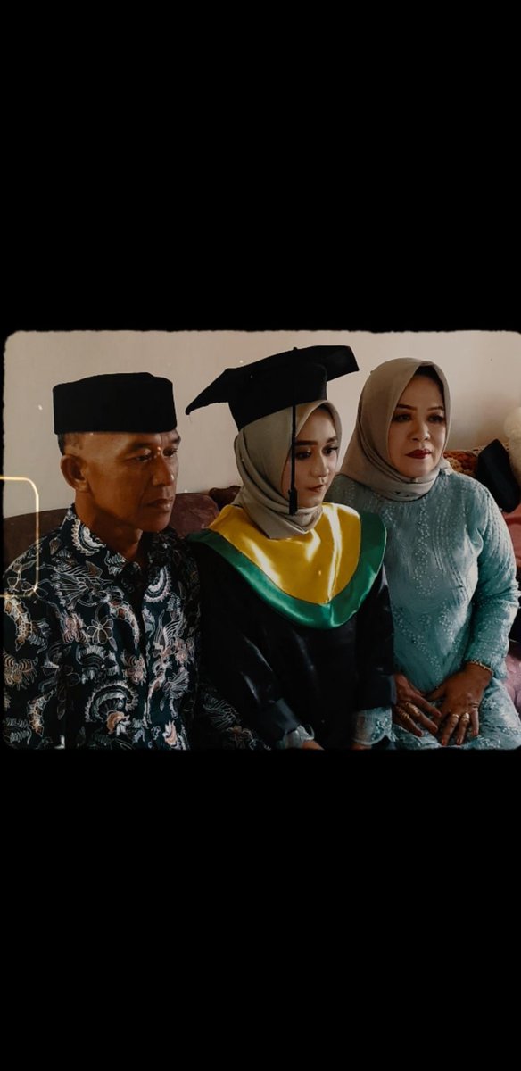 RRastinah's tweet photo. #WisudaLDR2020 https://t.co/TX4yetygQZ