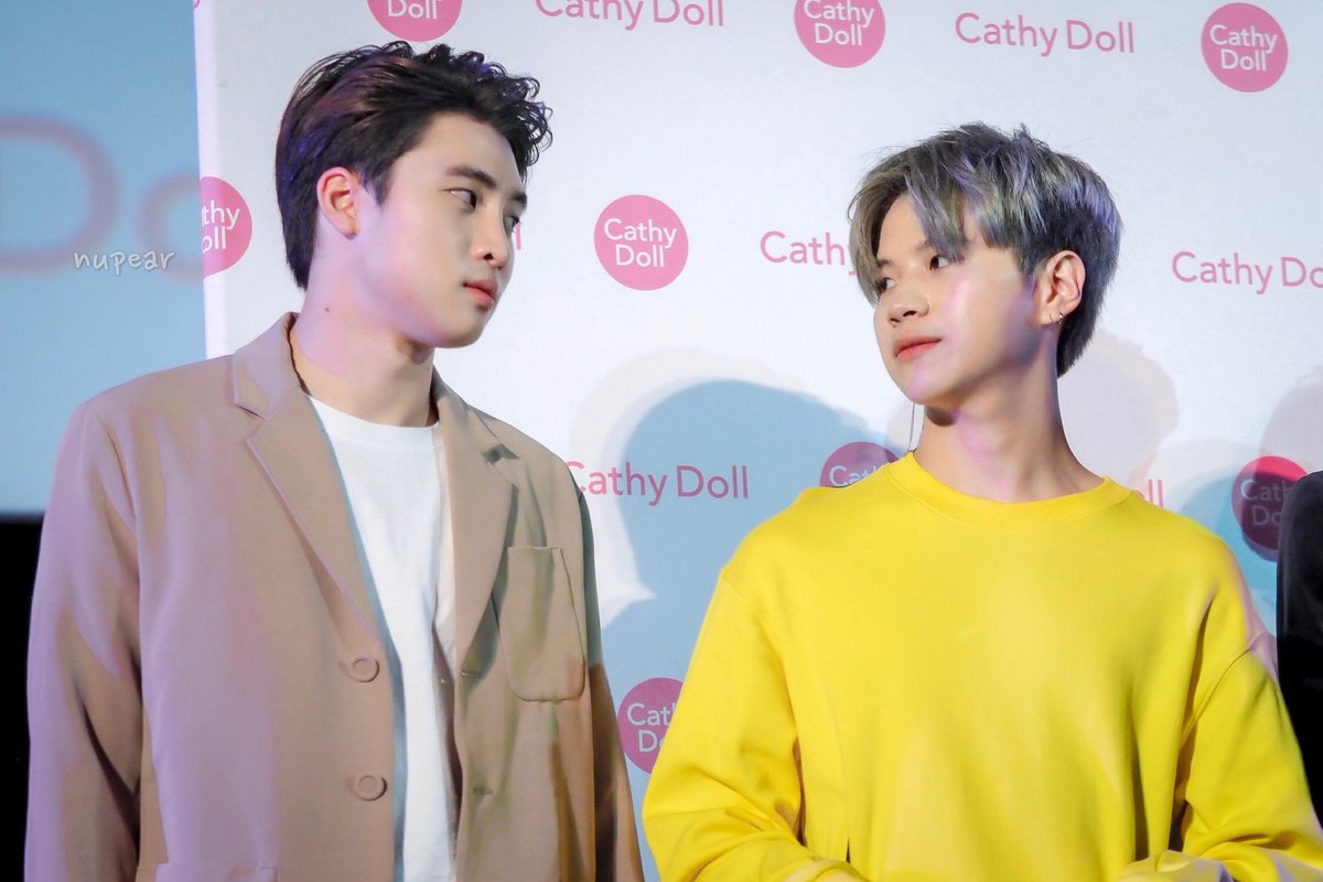 Ngn352282003's tweet photo. 💙💚
#MeanPhiravit #PlanRathavit #meanplan #2wish 
Hai nhan sắc này đã làm mất máu ai chưa??? https://t.co/PssL9OMqWv