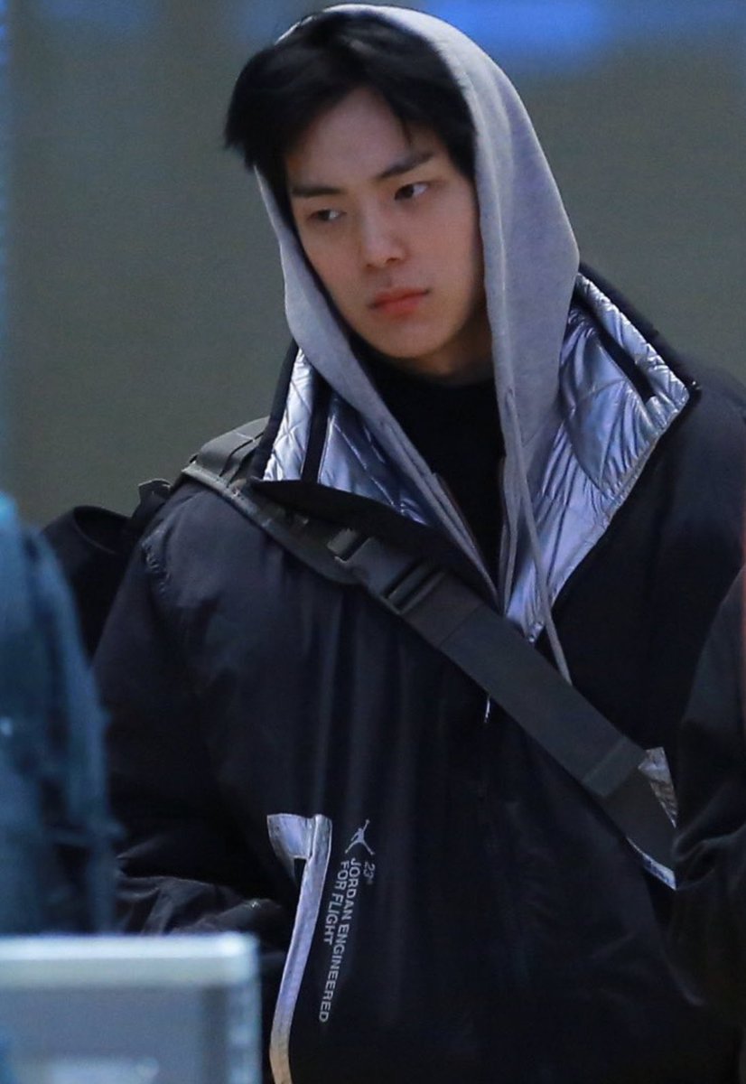 Minhyuk bare face:an attractive thread 