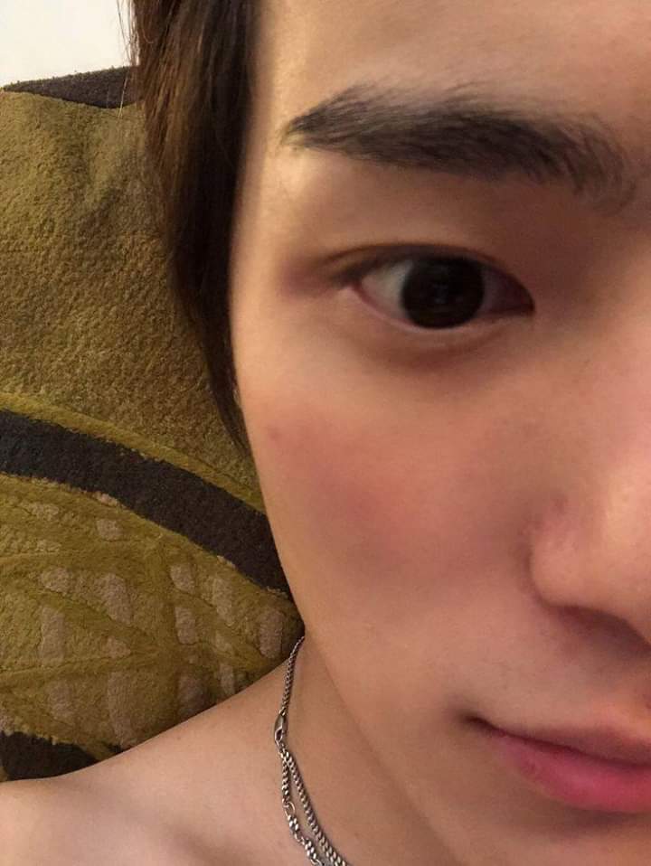 Minhyuk bare face:an attractive thread 