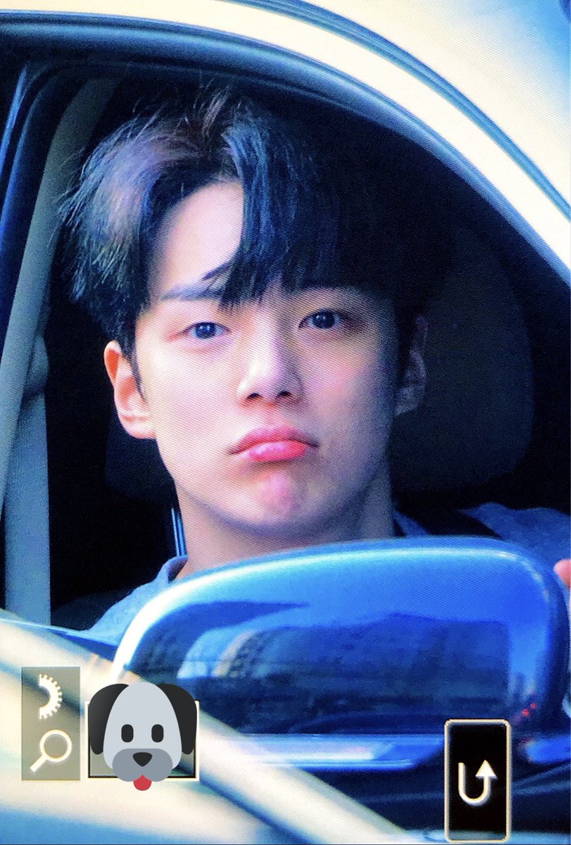 Minhyuk bare face:an attractive thread 