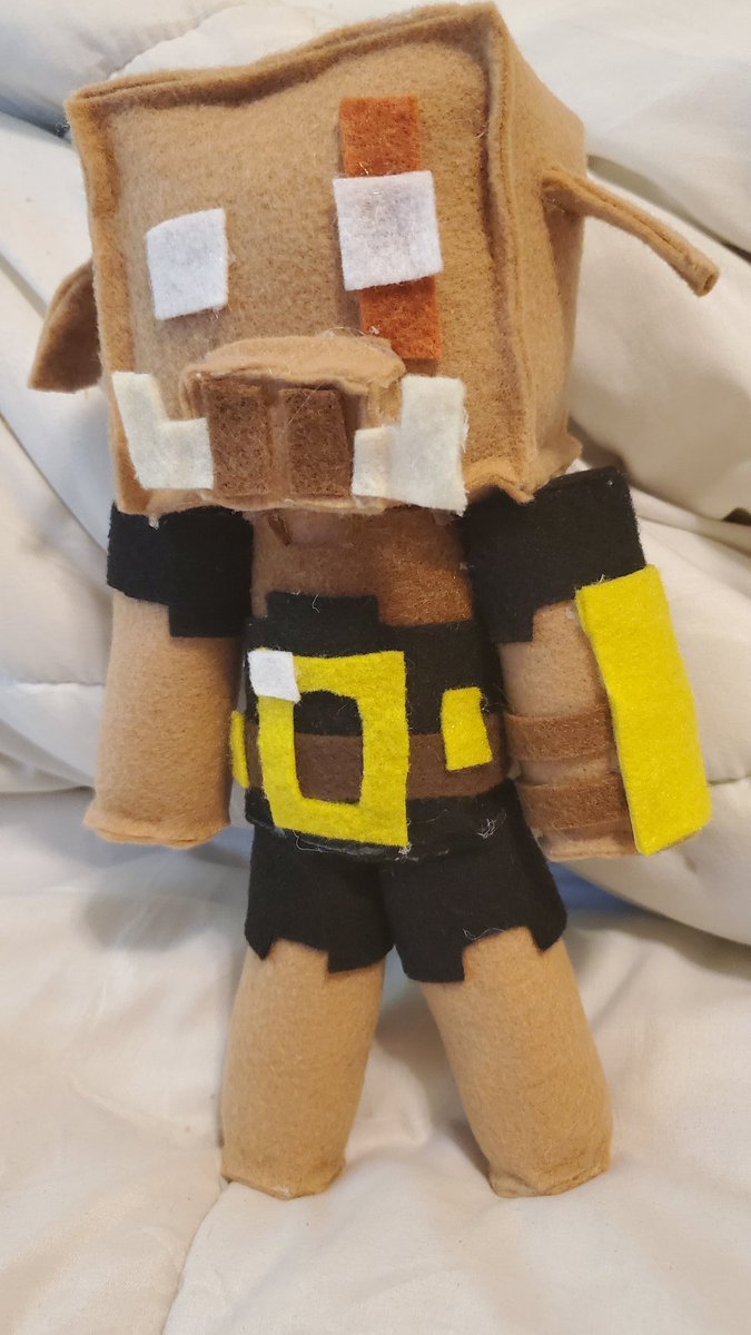 AidanVEnki1's tweet image. The Minecraft Piglin Brute Plush!
#NetherUpdate #Minecraft @Mega_Spud @HelenAngel @adrian_ivl @slicedlime @Cojomax99 @henrikkniberg @_LadyAgnes @kingbdogz @_Ulraf_ @JDavidFries