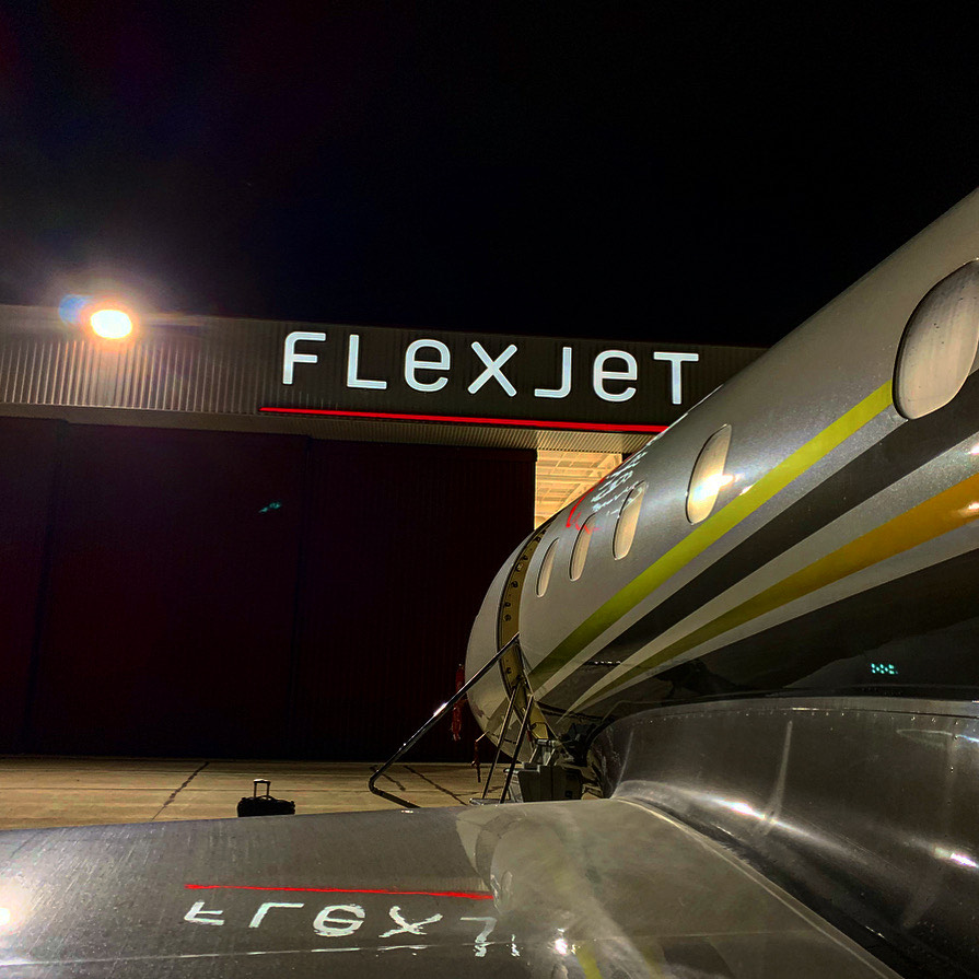 Flexjet's tweet image. After a long successful day on the road, there&apos;s no place like home. 
#Flexjet #PrivateTerminal #ICAO #KHPN
📸 by #Flexjet #Legacy450 👨‍✈️ David Marques