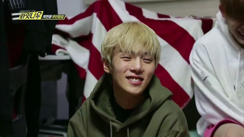 Minhyuk bare face:an attractive thread 