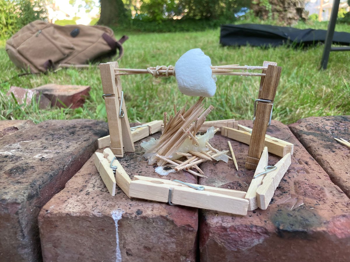 Porch_RC's tweet photo. Here is Beige's creation, a Rotisserie Marshmallow, from the leader challenge this week! If you think this is the best creation, like this picture! The creation with the most votes wins points for their group! https://t.co/H1hHOPALzS