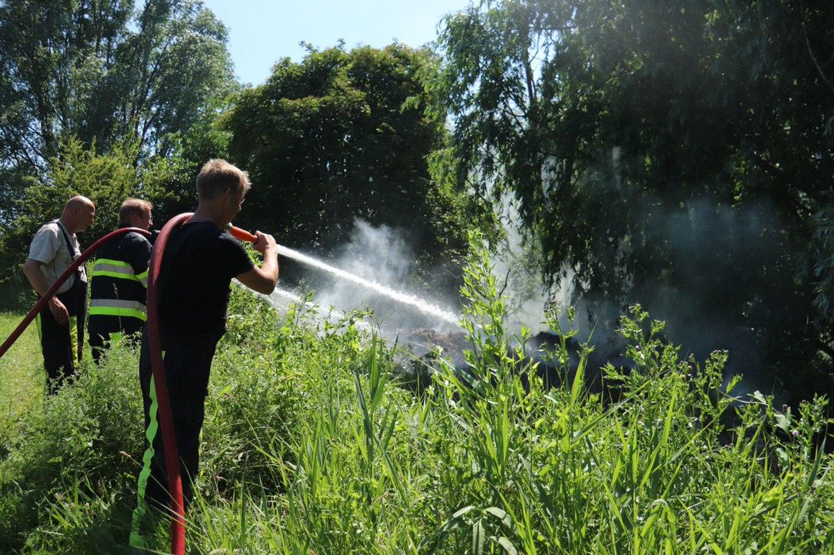 Brandweer blust opnieuw brand in Rinsma Pôle - #Friesland -..