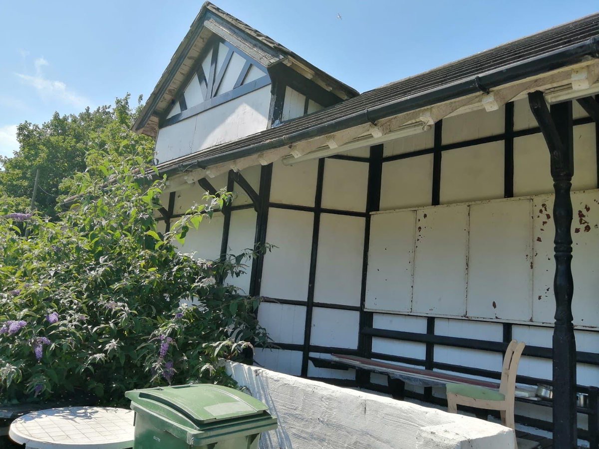 savehcc's tweet photo. Pictures from inside the grounds of the Cricket Club today. This place is stepped in history which would be lost forever if it's demolished for another identikit Aldi store. #savehuytoncricketclub https://t.co/ivQpOtnxq2