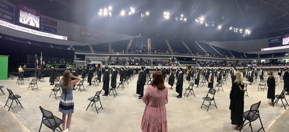 ElisaFerrell12's tweet photo. @NewCenturyTHS graduation underway!  @TiggerLovesMath @HSVk12 @AlabamaAchieves #Graduation2020 https://t.co/W5zDauSs1k