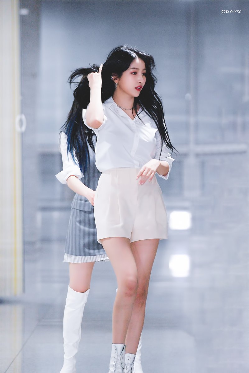 200624  라이브 콘서트 

#여자친구 #GFRIEND 
#소원 #sowon 
<a href="/GFRDofficial/">여자친구 GFRIEND</a>