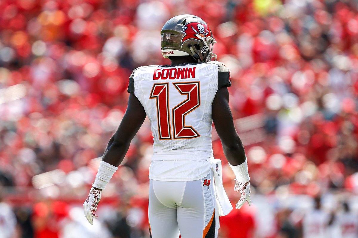 TalkPrimeTime's tweet image. #Buccaneers WR Chris Godwin says he traded jersey No. 12 to Tom Brady in exchange for a future Super Bowl win. 

"I think he said we're going to get a Super Bowl,” said Godwin. “So I'm gonna hold him to that."