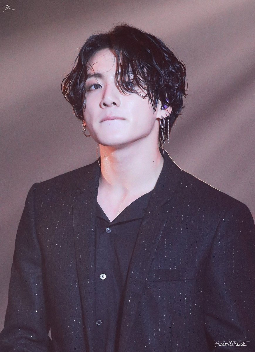 Jeon Jungkook in suits — a very important thread