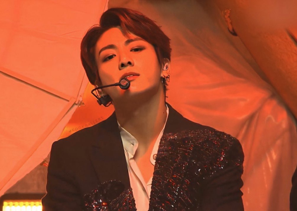 Jeon Jungkook in suits — a very important thread