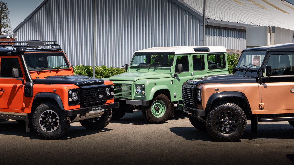 RomansCars's tweet photo. With our latest Defender Purchase we now have all 3 of the limited edition run out specials - the Adventure, the Heritage and the Autobiography and all under 1,000 miles. #TheCompleteSet #Collectables https://t.co/dBwtRchtsi