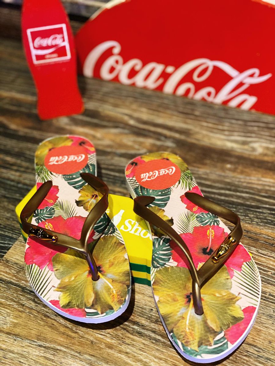 Bkshoes021's tweet photo. 🔥🔥NOVIDADEEES🔥🔥

__SANDÁLIA COCA-COLA__

📌 TAMANHO DISPONÍVEL: 34 ao 39
📌 PRODUTO: RRFLETIVO
📌 COR: PRETO
📌 1 Por R$ 25,00      2 Por 40,00
📌 “PRONTO ENTRGA”

Para Pedidos chamem ⤵
https://t.co/qR5JtBYALf https://t.co/HxqPVmlvrR