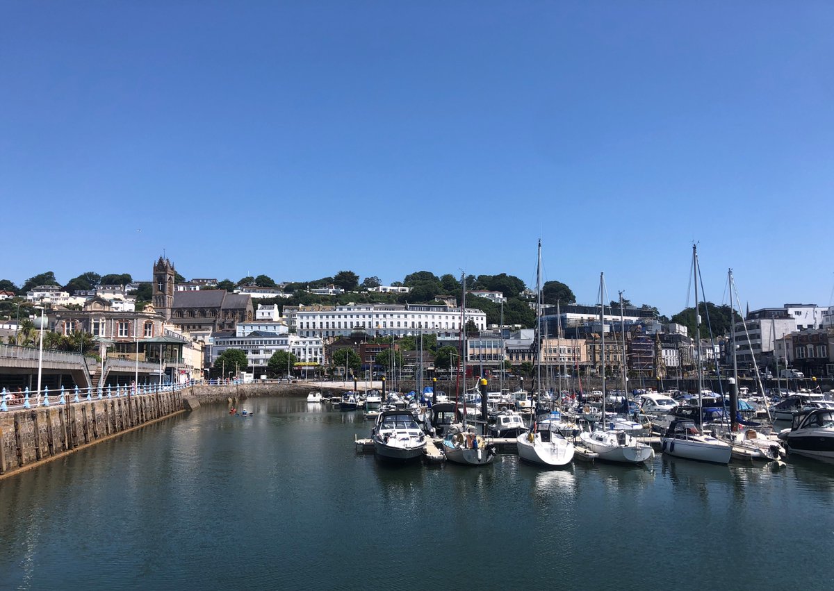 The temperature in the Bay is rising both outside and in the market. Don't be left in the shade 😎 #deals #sunshine #property #Torquay #Devon #BoostTorbay