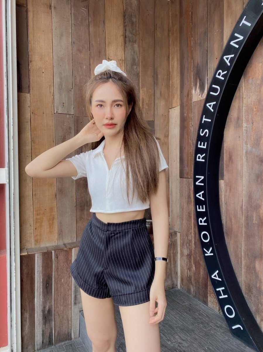 StorePeachie's tweet image. 🎉งาน set 3 ชิ้น ได้ทั้งตัวไปเลยค้า 🎊
1) เสื้อคอเชิ้ตซิปหน้า รูดปรับได้
2) กางเกงซิปหน้า+ยางยืดขาบาน 
3)โดนัทจัมโบ้
- มี 2 สีค่ะ 🟤⚪️

Price: 4️⃣2️⃣0️⃣.-

#พร้อมส่งpeachie #พร้อมส่ง #ชุดเซ็ท #เสื้อผ้าแฟชั่น #เสื้อผ้าพร้อมส่ง #เสื้อผ้าแฟชั่นน่ารักราคาเบาๆ