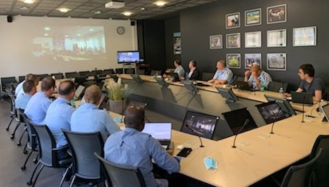 MarcLopezEnsosp's tweet photo. J4 #Formation #ElevesColonels #GestionDeCrise. Restitution des études de cas sous l'animation MCL Tur et Cgl(er) Sadak puis visio partagée #Retex pédagogique Lubrizol avec Préfet76, EMIZ Ouest, COGIC, CMVOA DDSIS76 et 44. Encore une journée intéressante @ENSOSP #ForCrise https://t.co/XcJFkU1X3Q