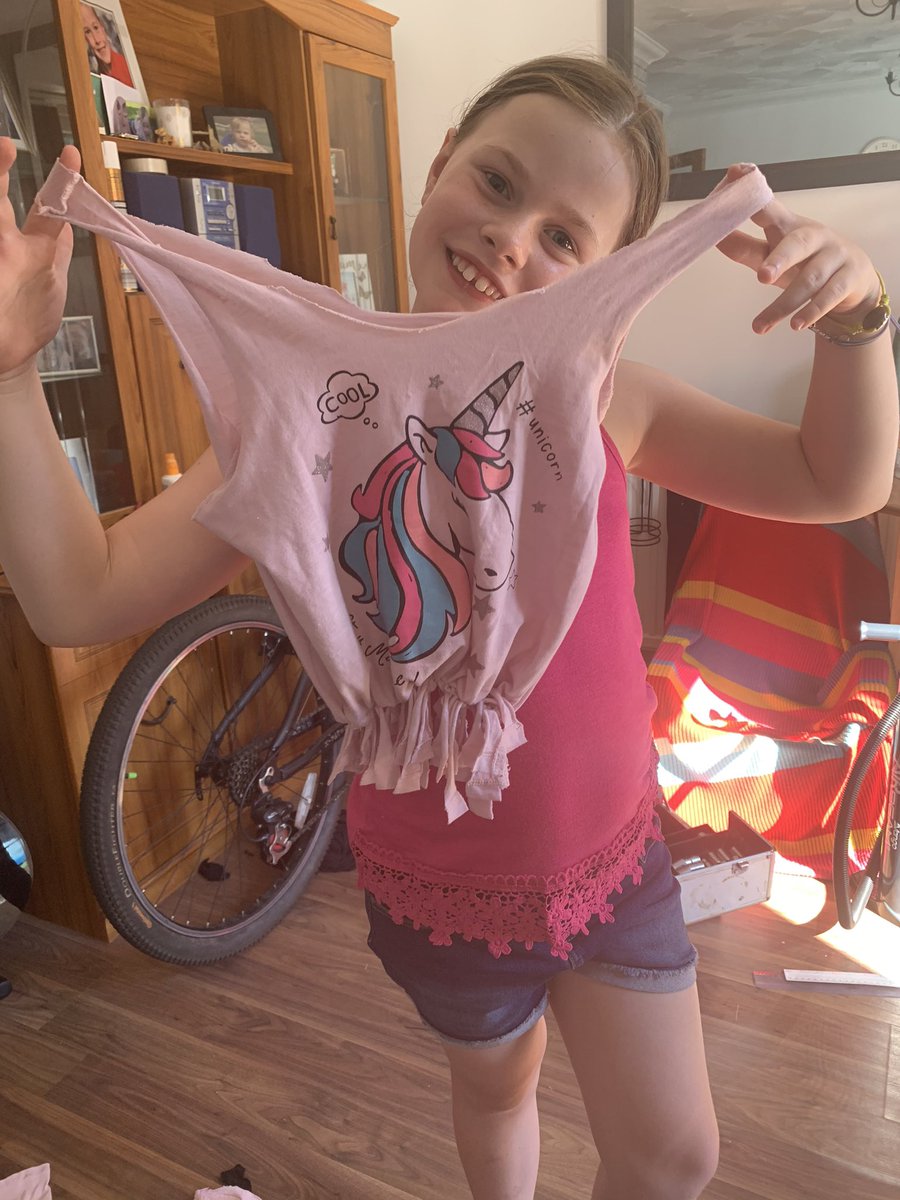 samkgripper's tweet photo. Lillie has made a no-sew T-shirt bag today! Followed the instructions that I had printed for her! She is super proud and can’t wait to use it!! @RedscopeSchool @MissPreston6 @mjpwilks https://t.co/ewQYKAxXBp