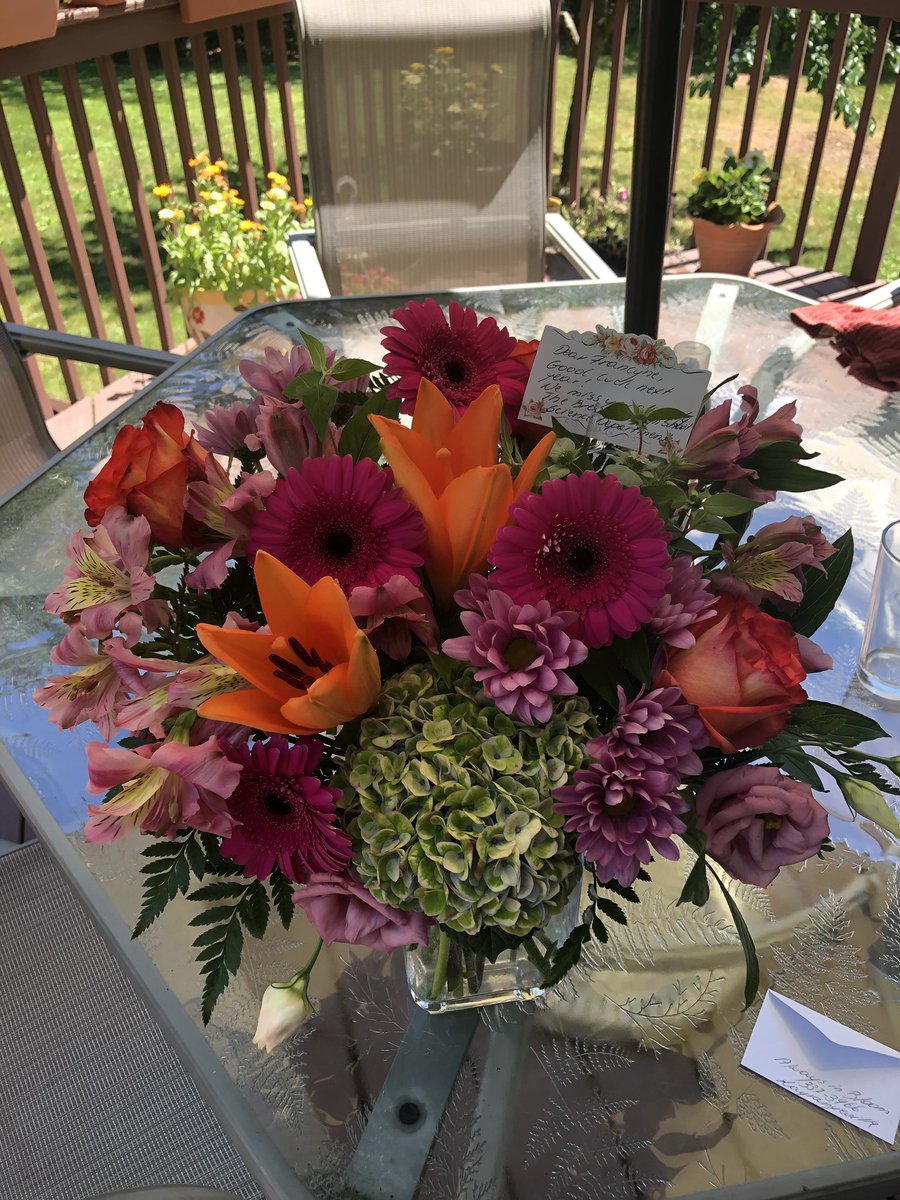 Mrs_Craig_WMS's tweet photo. Thank you BHS science department for a memorable 17 years and these beautiful flowers. I will miss working with you! Wells MS here I come 😊#BHS #BHSphysics #grateful https://t.co/mQebECe9eu