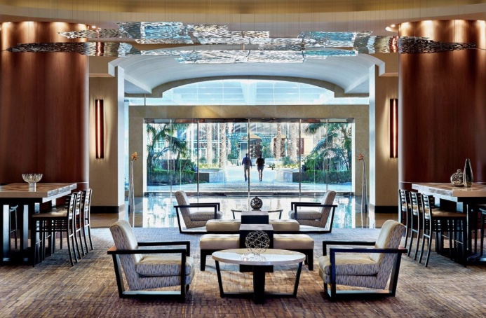 Meeting_Pro's tweet photo. MeetingPro APPROVED!! Hyatt Regency Orange County is the perfect place to mix business with pleasure. Plus, with more than 65,000 square ft of versatile indoor and outdoor event space, it’s the ideal setting for your next meeting, conference, or trade show. #anaheim #california https://t.co/2bNns1d6ZT