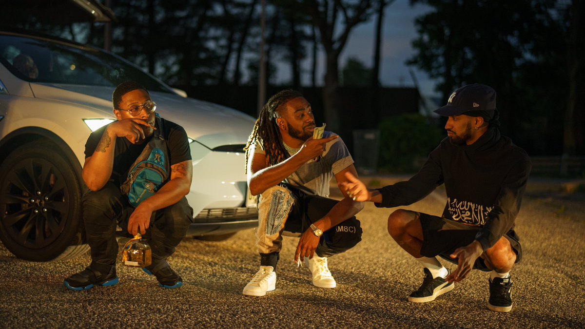 IThinkItsBLaw's tweet photo. LATELY I FEEL DISCONNECTED!! 🔆⛩🔆

SENTENCE VISUAL COMING REAL SOON‼️‼️🖤3️⃣ #Big25 https://t.co/i82gJ1s8h5