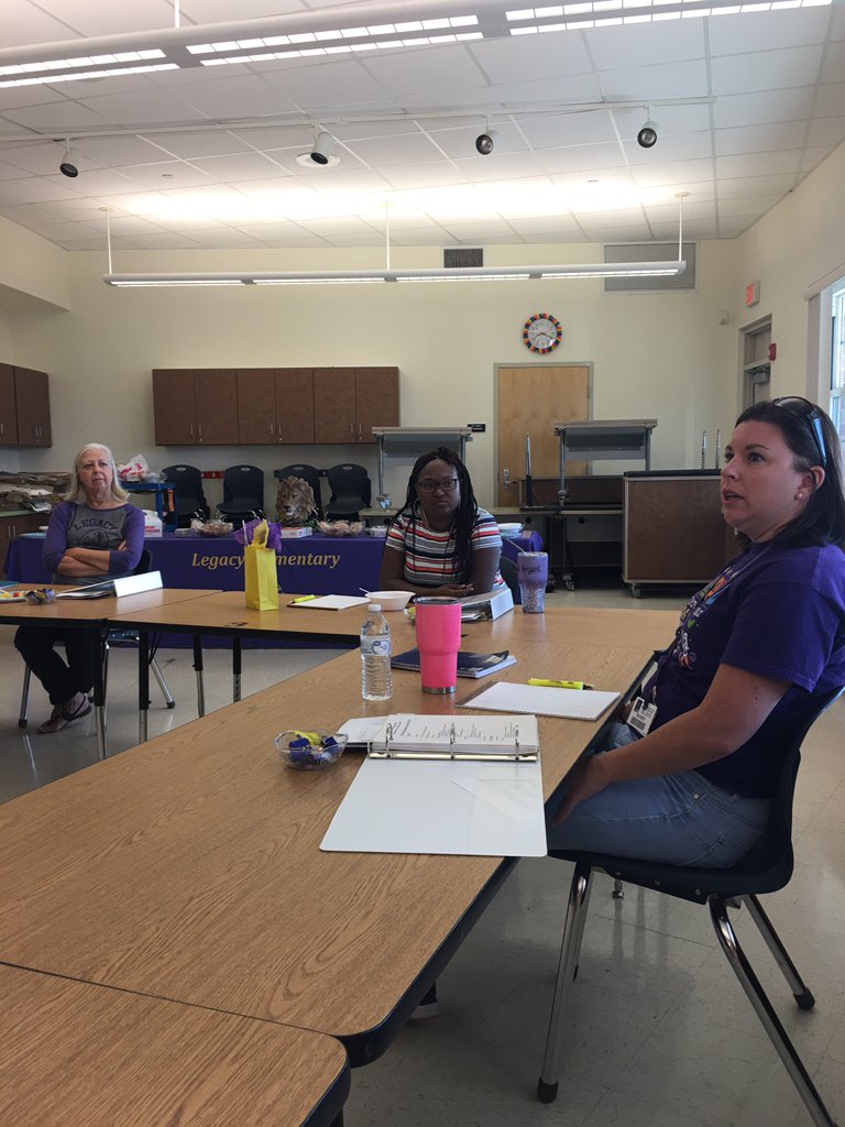 LegacyLionsMCPS's tweet photo. Legacy’s 2020-2021 Admin Team under the Leadership of Principal Murphy. #BeTheChangeLES @ryan_bennett16 @MCPS_Elementary @ShamekaMurphy1 @Rcurty1 https://t.co/BSPpNm3I0O