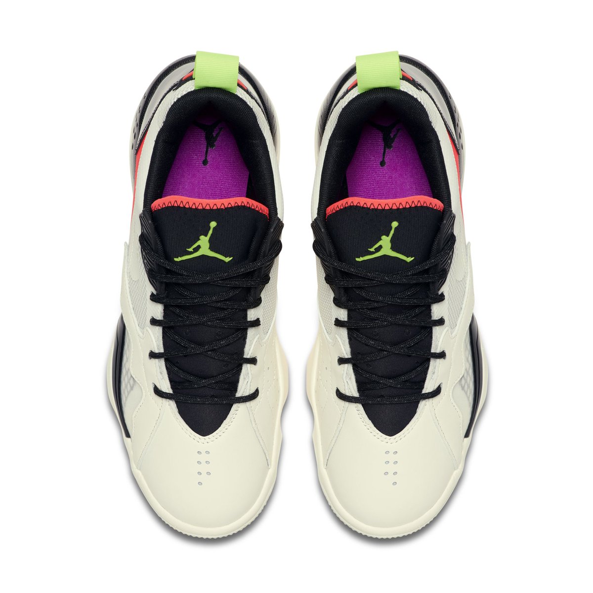 Jordan Nike AO2918 001 Kyrie 5 Rainbow Soles Amazon.in