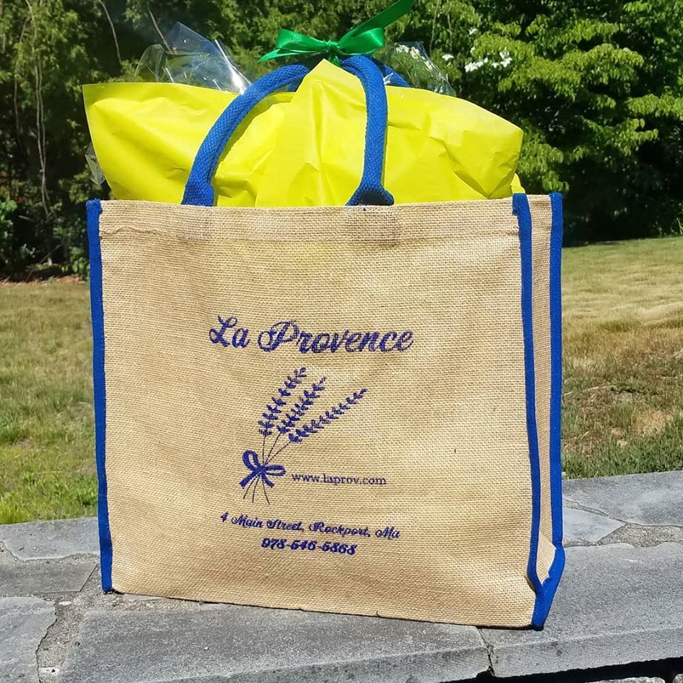 Spend $125.00 &amp; Receive FREE Tote &amp; FREE Shipping conta.cc/3egcTAT